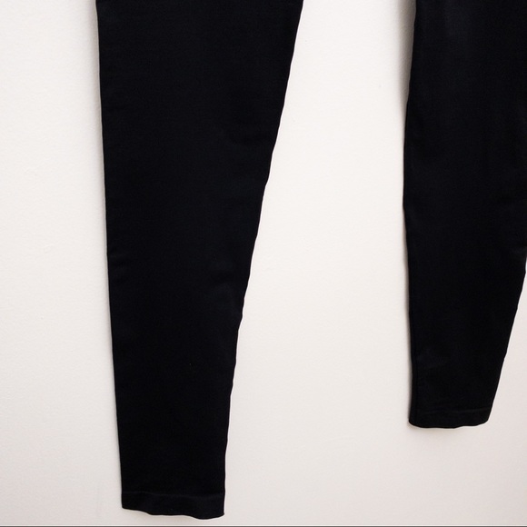 GYMSHARK Seamless Fit Leggings Black Size Medium - Picture 5 of 9